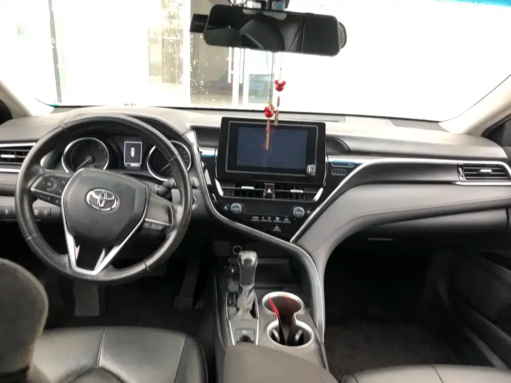 Toyota Camry 2023 из CN, фото 3