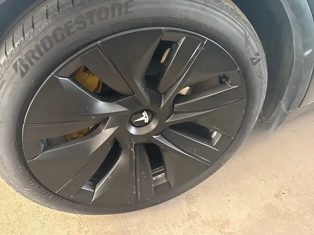 Tesla Model Y 2024 из CN, фото 7