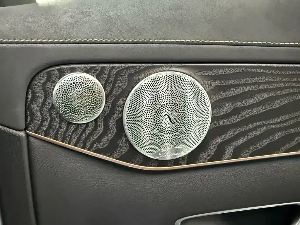 Mercedes-Benz EQC 2023 из CN, фото 9