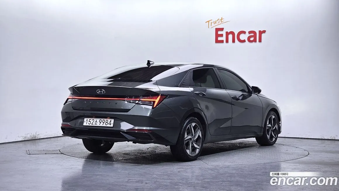 Hyundai AVANTE — фото 4
