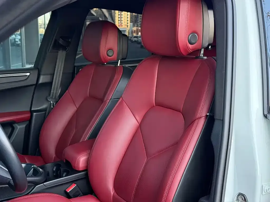 Porsche Macan 2022 из CN, фото 3