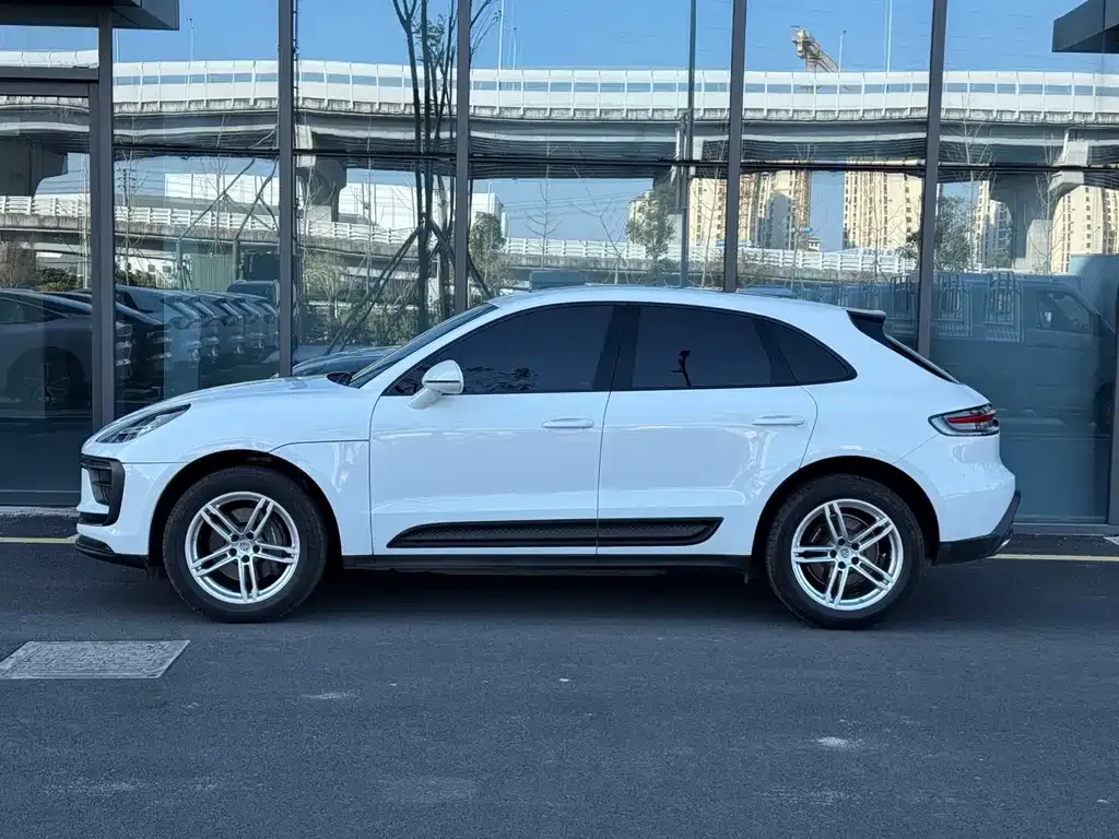 Porsche Macan 2022 из CN, фото 8