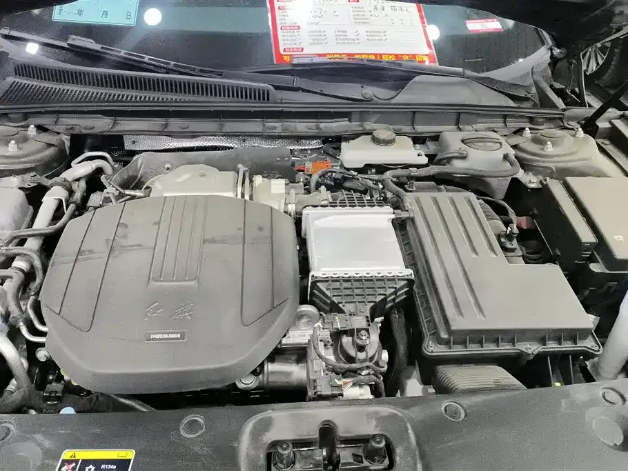 Hongqi H5 PHEV 2025 из CN, фото 2
