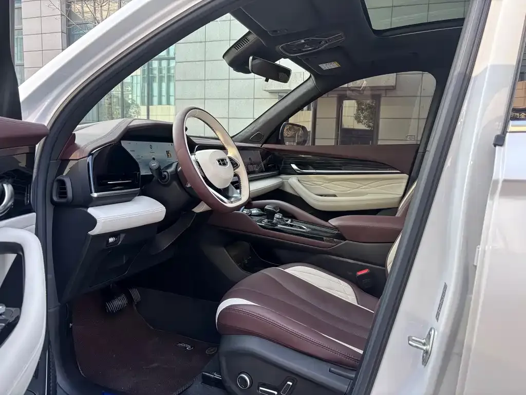 Geely Xingyue L 2024 из CN, фото 4