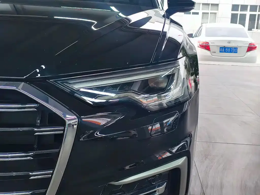Audi A6L 2023 из CN, фото 7