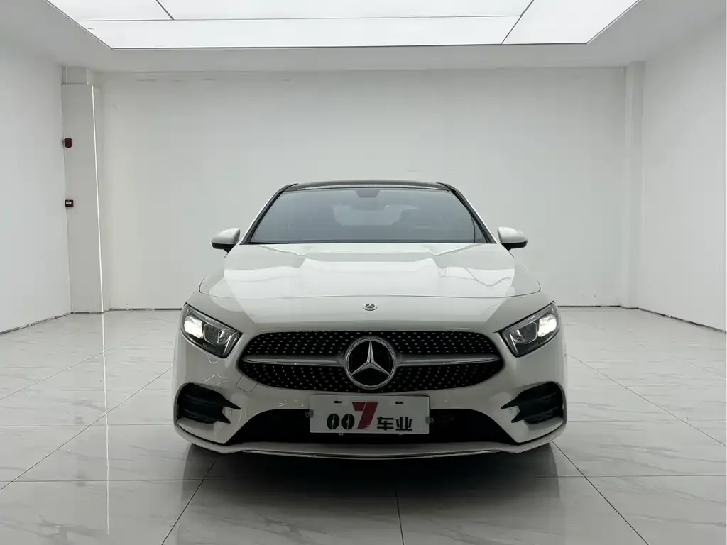Mercedes-Benz A-Class 2022 из CN, фото 4