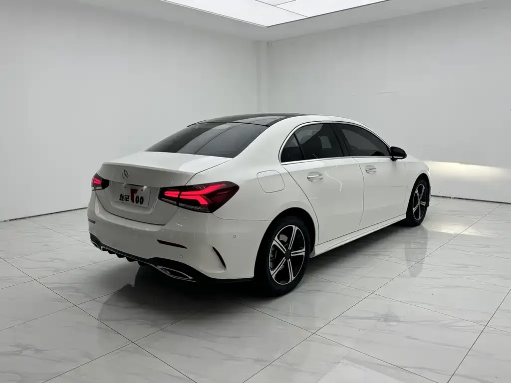 Mercedes-Benz A-Class 2022 из CN, фото 8