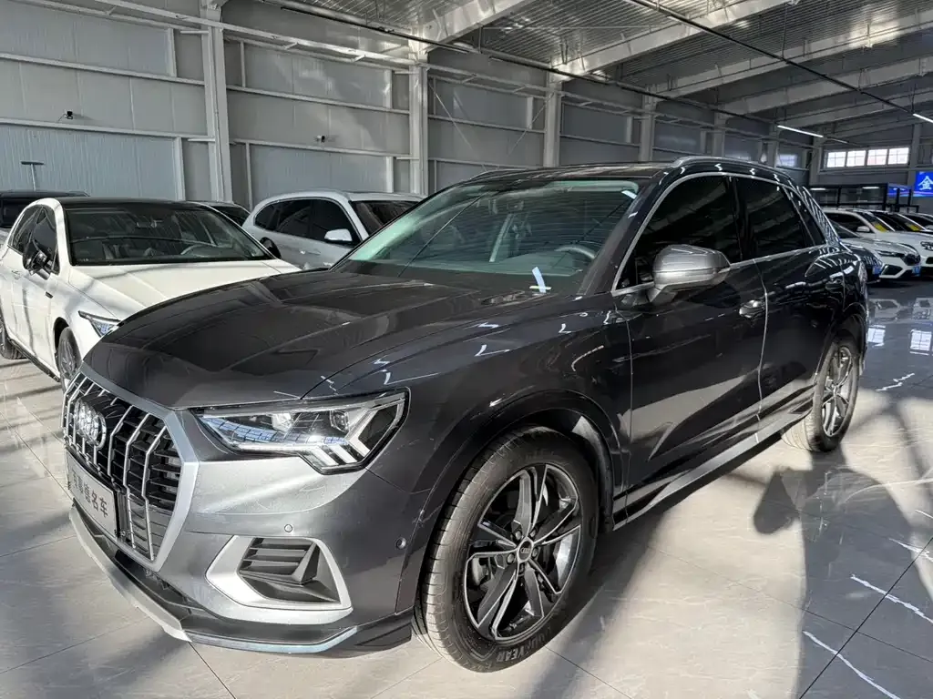 Audi Q3 2022 из CN, фото 1