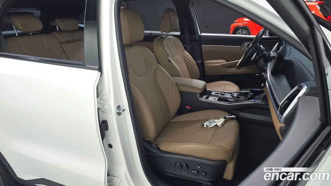 Kia Sorento — фото 5