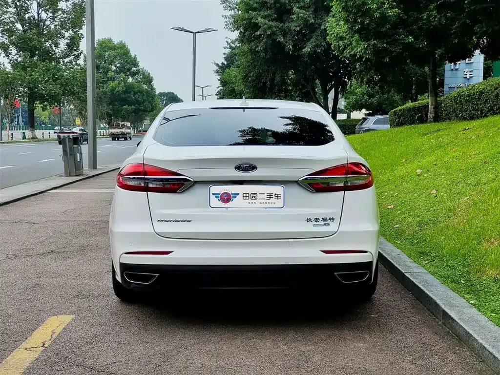 Ford Mondeo 2022 из CN, фото 4