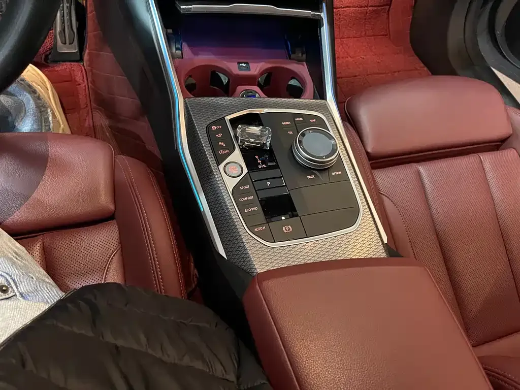 BMW 4 Series 2023 из CN, фото 2