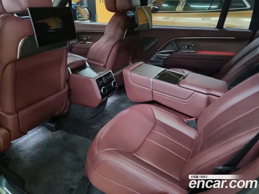 Land Rover Range Rover 2023 из KR, фото 3
