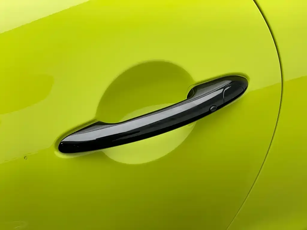 MINI Cooper (3-door) 2023 из CN, фото 6