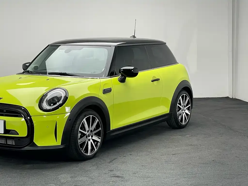 MINI Cooper (3-door) 2023 из CN, фото 5