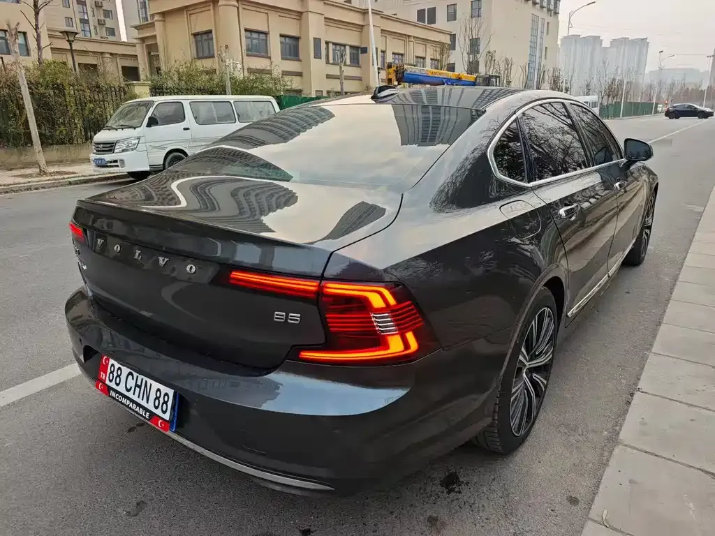 Volvo S90 2022 из CN, фото 3