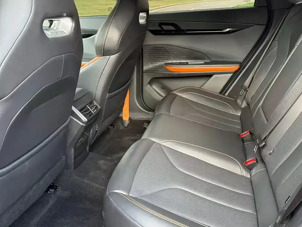 Changan UNI-V 2024 из CN, фото 10