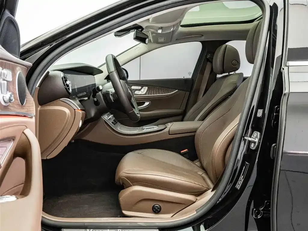 Mercedes-Benz E-Class 2023 из CN, фото 10