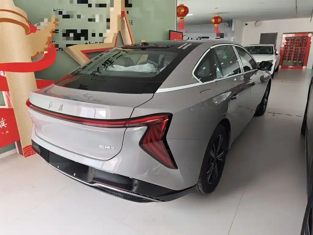 Hongqi EH7 2025 из CN, фото 7