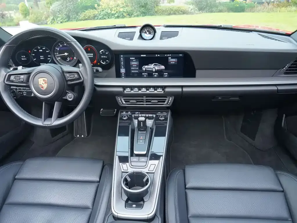 Porsche 911 2021 из CN, фото 9