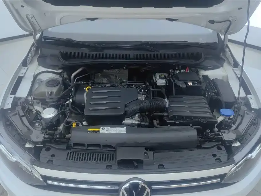 Volkswagen Polo 2023 из CN, фото 10