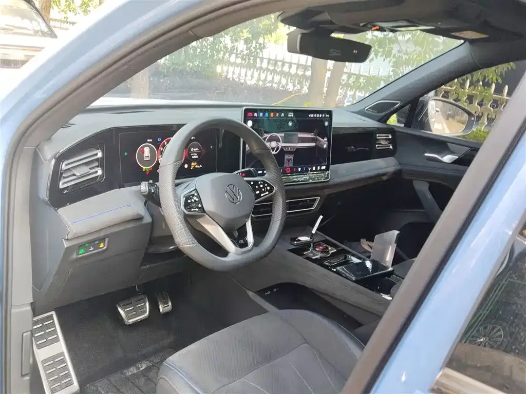 Volkswagen Tiguan L 2024 из CN, фото 9