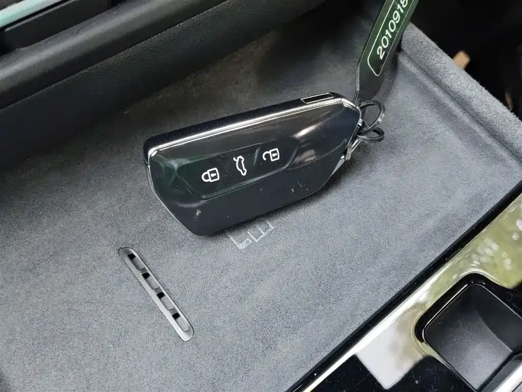 Volkswagen Tiguan L 2024 из CN, фото 6