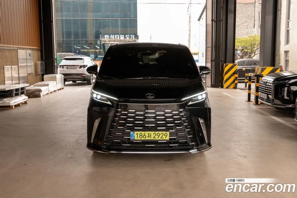 Lexus LM 2025 из KR, фото 7