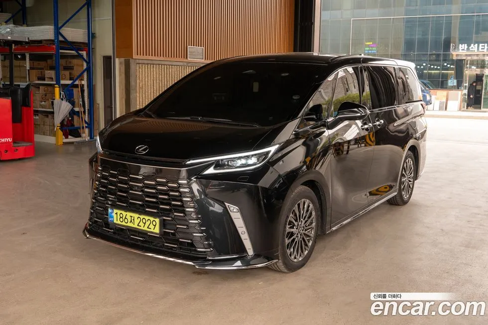Lexus LM 2025 из KR, фото 4