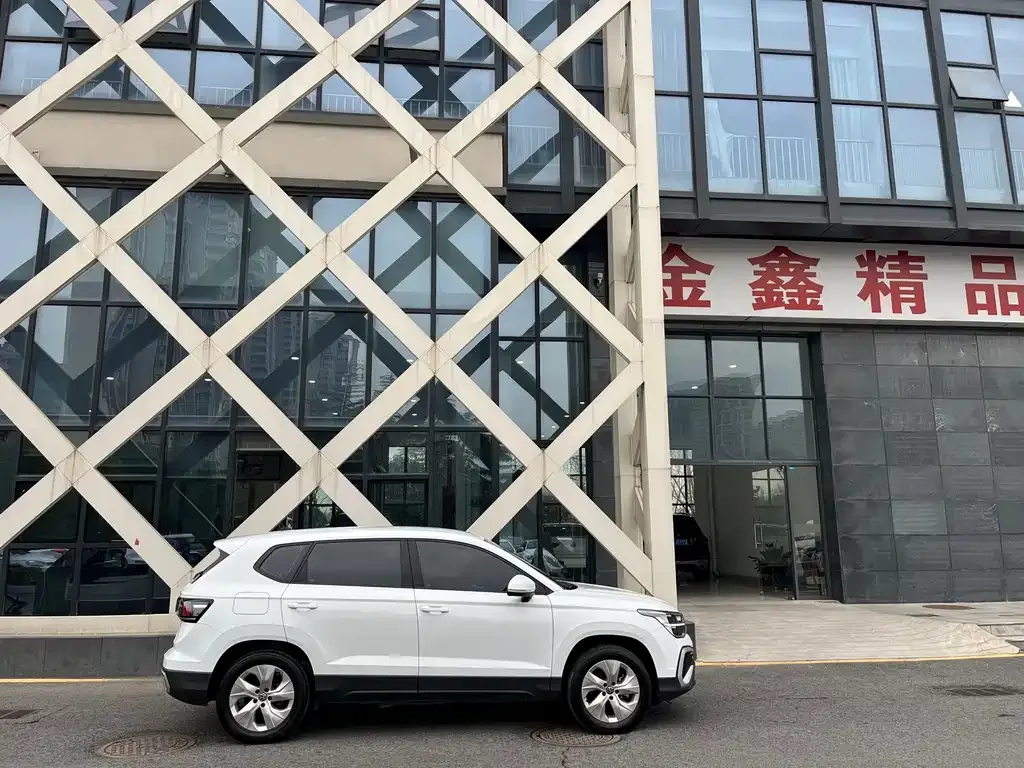Volkswagen Tharu 2024 из CN, фото 5
