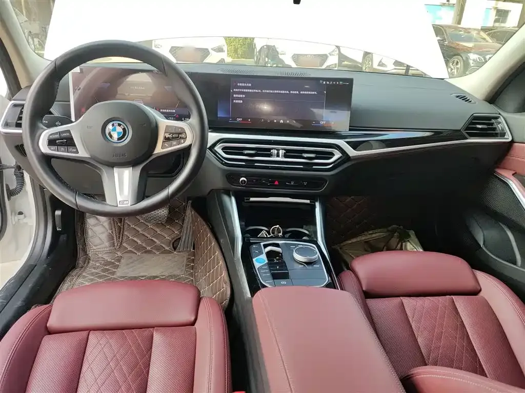 BMW i3 2024 из CN, фото 9