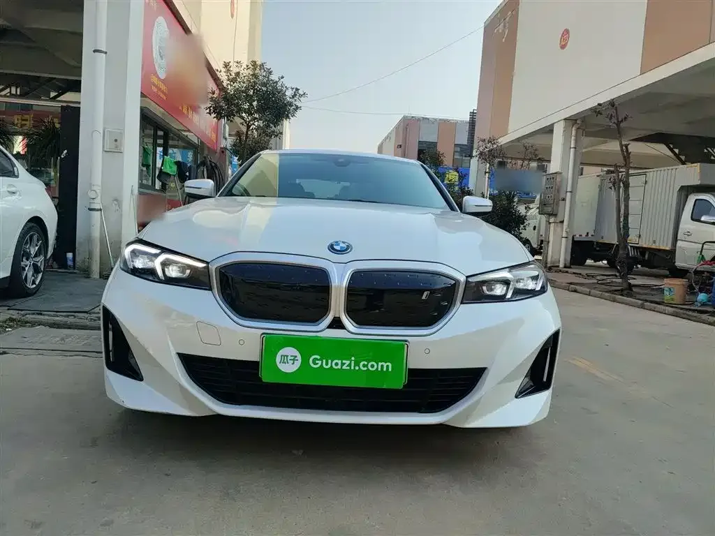 BMW i3 2024 из CN, фото 3