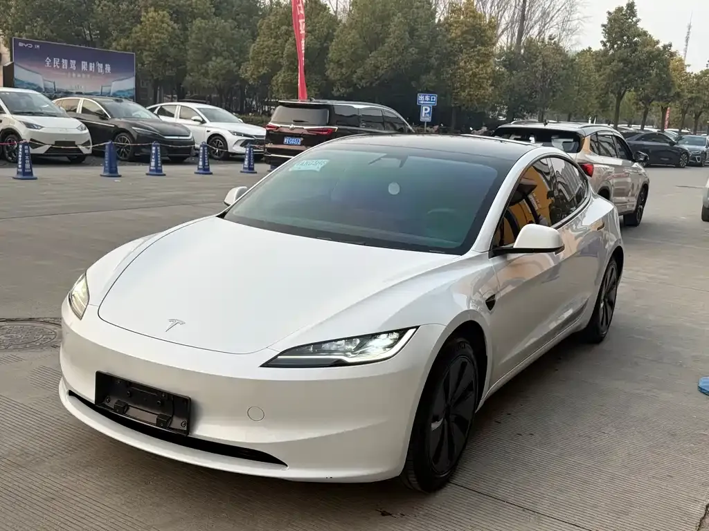 Tesla Model 3 2024 из CN, фото 1
