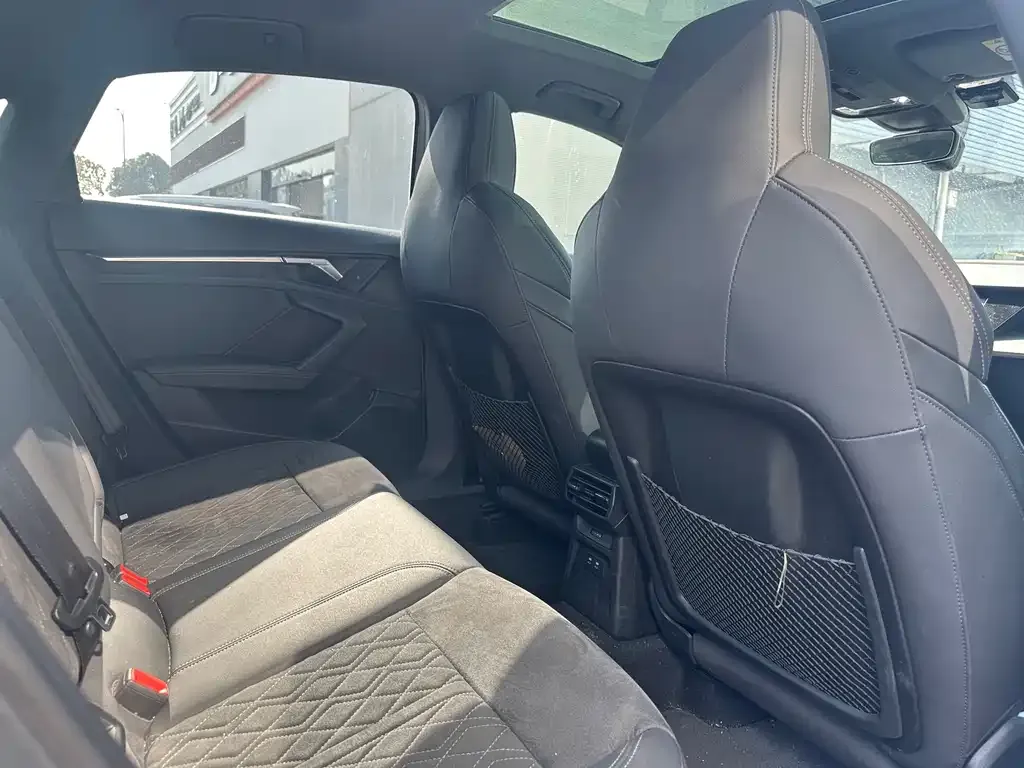 Audi A3 2022 из CN, фото 9