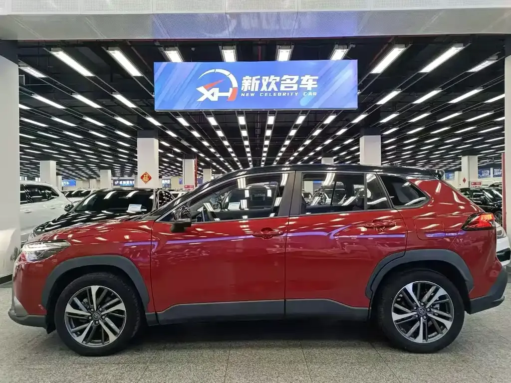 Toyota Frontlander 2022 из CN, фото 3