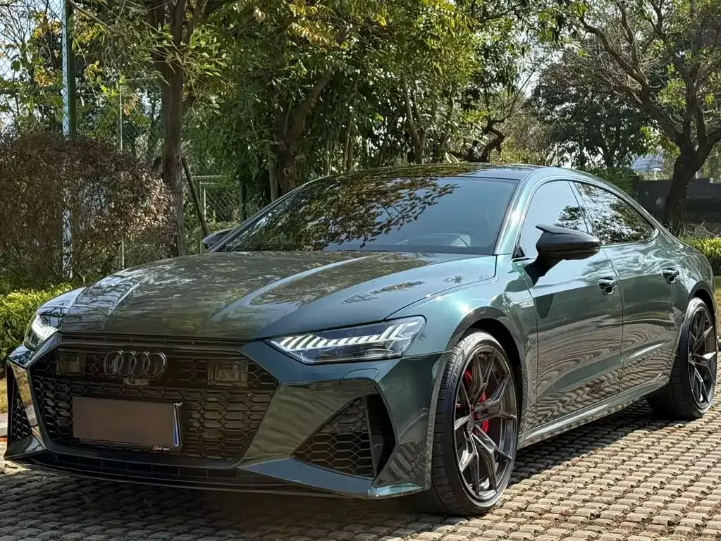 Audi A7L 2023 из CN, фото 1