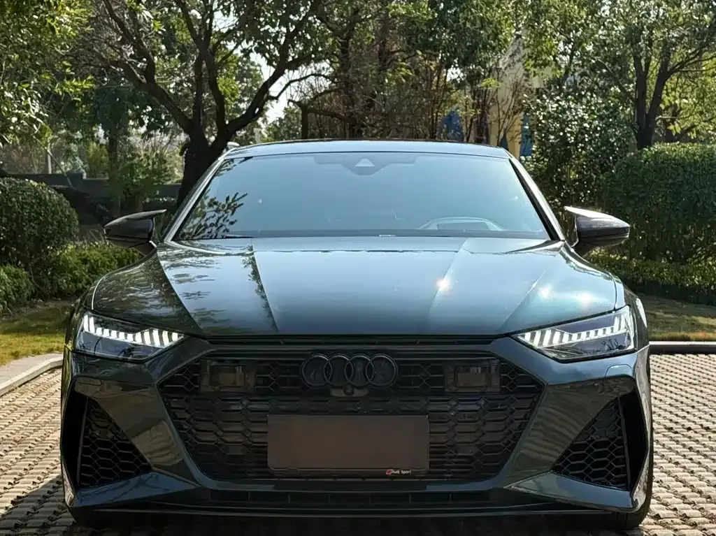 Audi A7L 2023 из CN, фото 10
