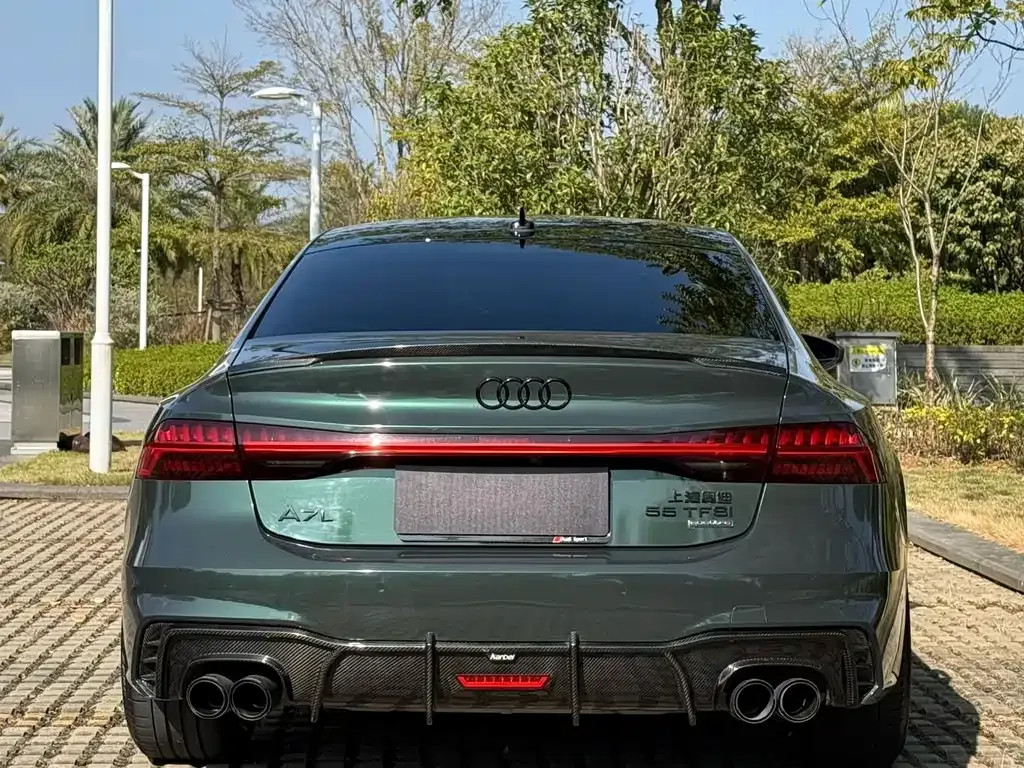 Audi A7L 2023 из CN, фото 7