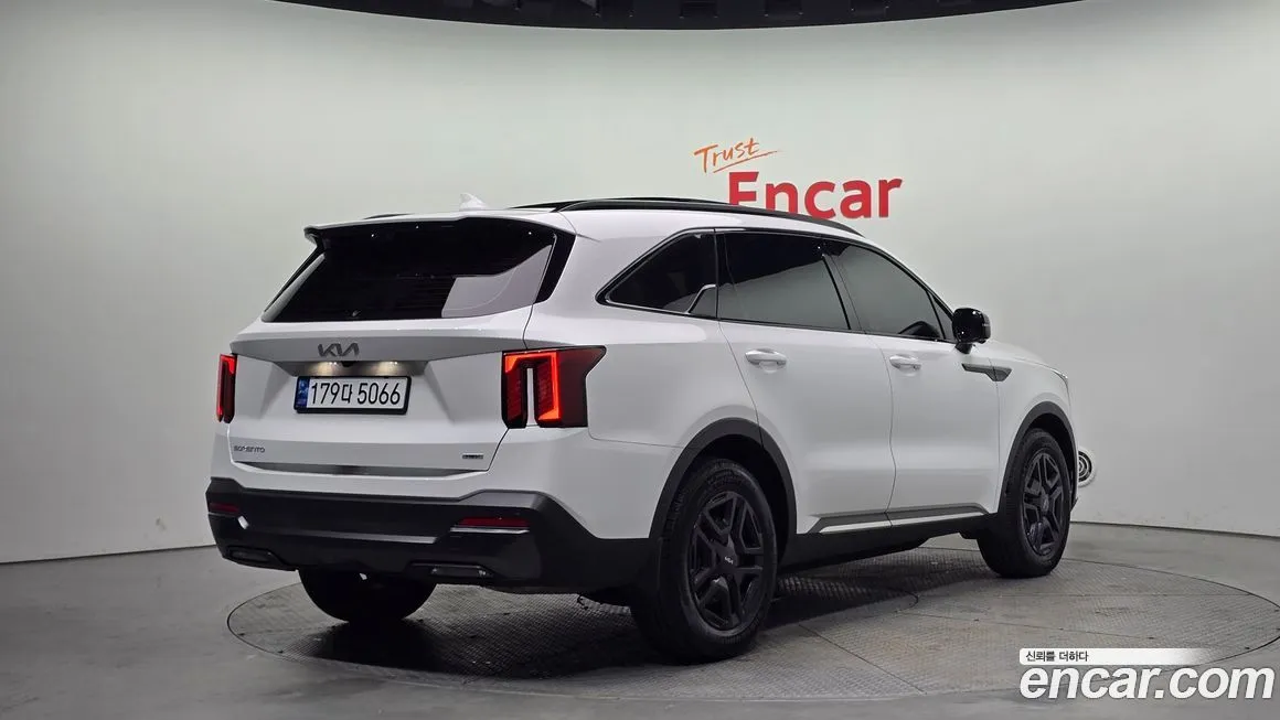Kia Sorento 2024 из KR, фото 2