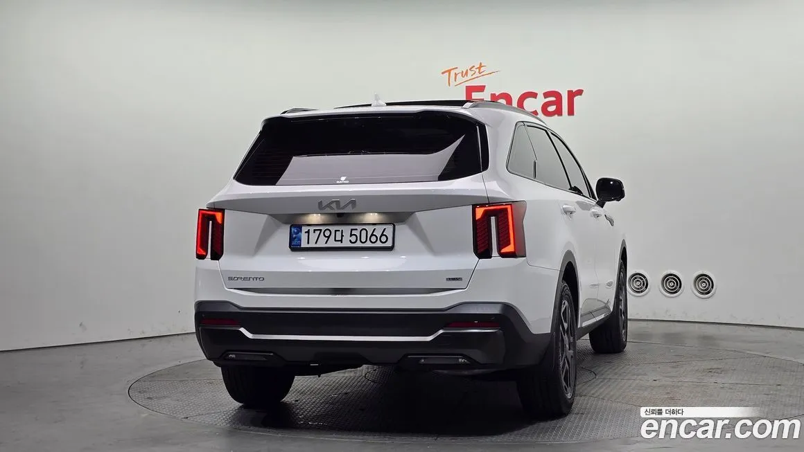 Kia Sorento 2024 из KR, фото 4