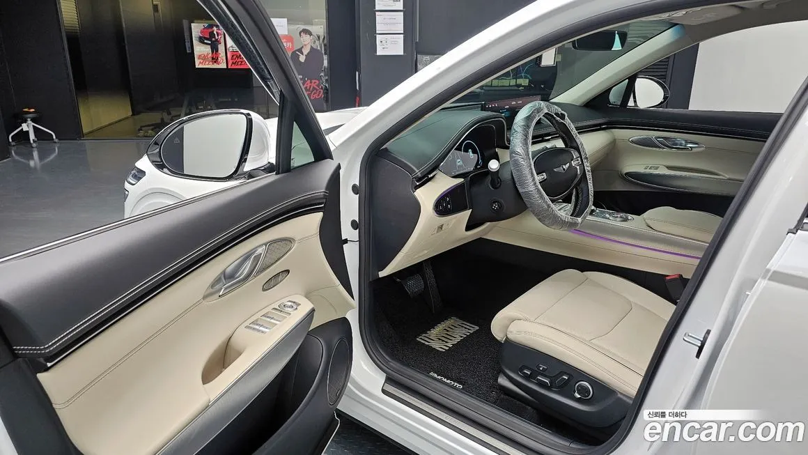 Genesis GV70 2024 из KR, фото 8