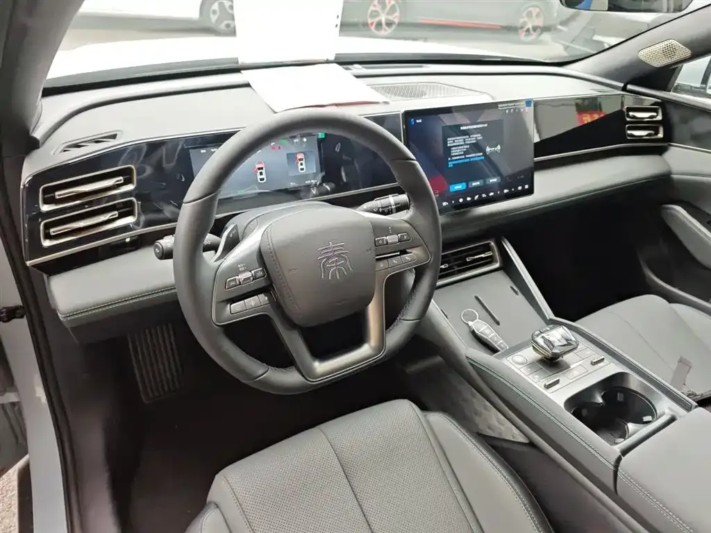 BYD Qin L 2025 из CN, фото 3
