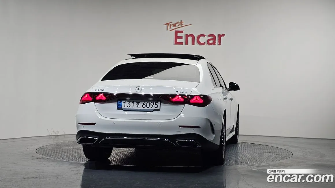 Mercedes-Benz E-Class 2024 из KR, фото 4