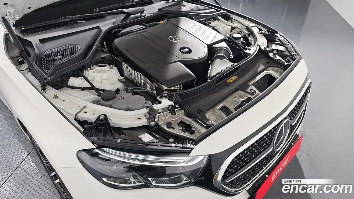 Mercedes-Benz E-Class 2024 из KR, фото 9