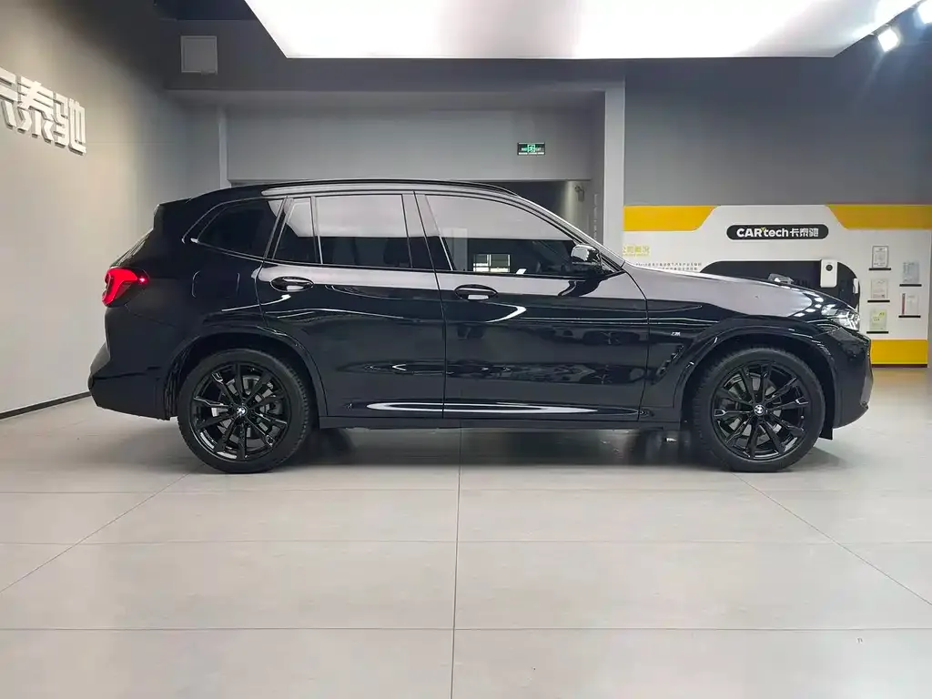 BMW X3 2023 из CN, фото 2