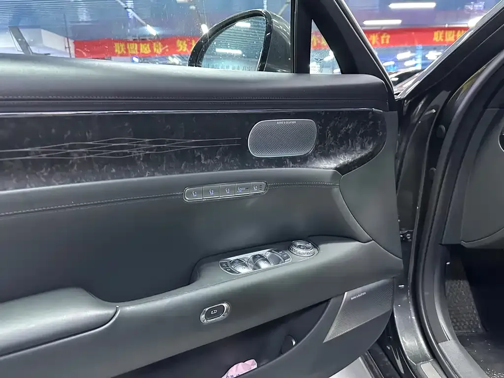 Genesis G90 2023 из CN, фото 7