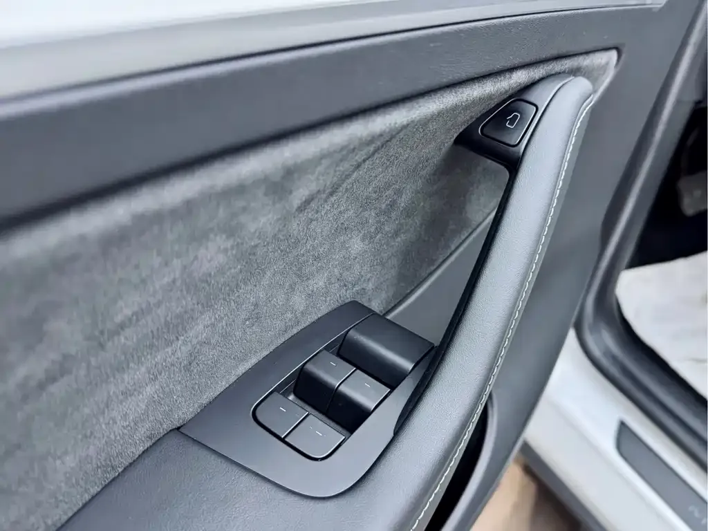 Tesla Model Y 2021 из CN, фото 4