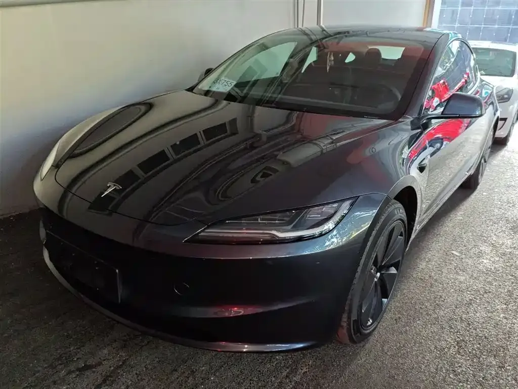 Tesla Model 3 2024 из CN, фото 3