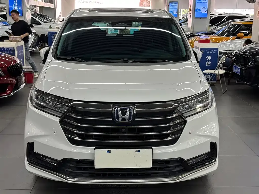 Honda Odyssey 2024 из CN, фото 3