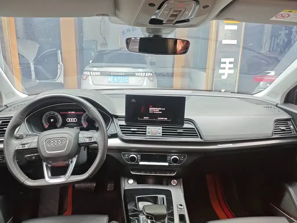 Audi Q5L 2023 из CN, фото 3