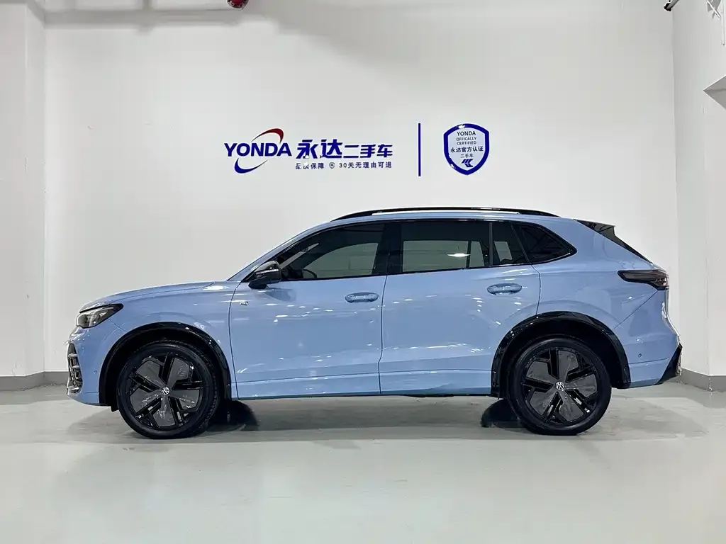 Volkswagen Tiguan L 2024 из CN, фото 2